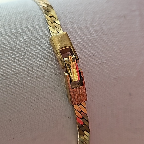 Necklace Givenchy herringbone gold plated vintage 1979 #1849 MAKE OFFER - Picture 4 of 5